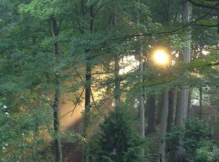 3557 Forest Rd, Bethel Park, PA 15102