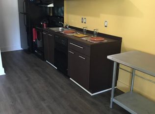 1050 N Adams Rd UNIT 116, Birmingham, MI 48009