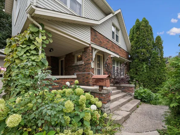 371 Gowrie St N, Centre Wellington, ON N1M 2H5