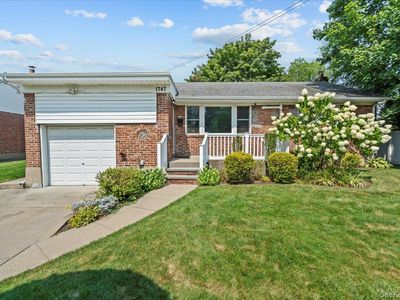 1747 Virginia Avenue, Elmont, NY, 11003