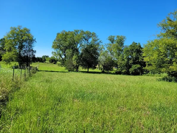 7 Beasley Rd Lot 1, Chapel Hill, TN 37034