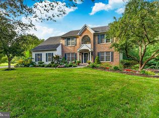 810 Thicket Ct, West Chester, PA 19380