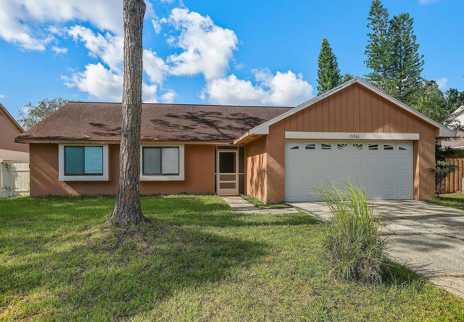 3 bed, 2.0 bath, 1565 sqft, $2,500 — Photo 2