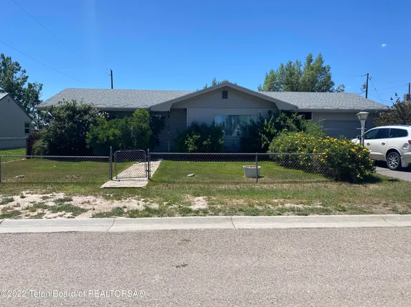 1556 Circle Way, Big Piney, WY 83113