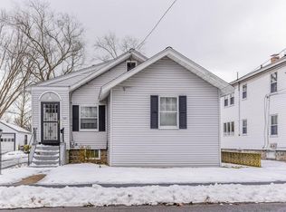 109 Commonwealth Ave, Dedham, MA 02026