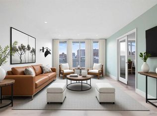 505 N 19th Ave SW #104, Calgary, AB T2S0E4