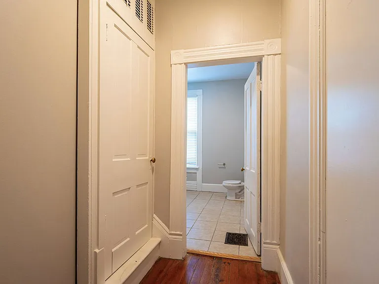 247 W 3rd Ave — Photo 6