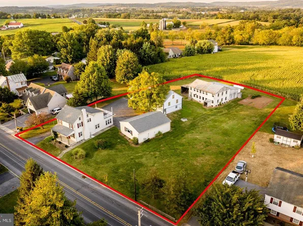 412 Linden St, East Earl, PA 17519