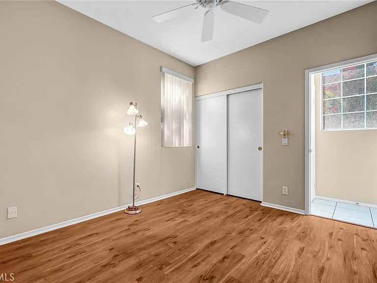 11625 Maynard Ave — Photo 14
