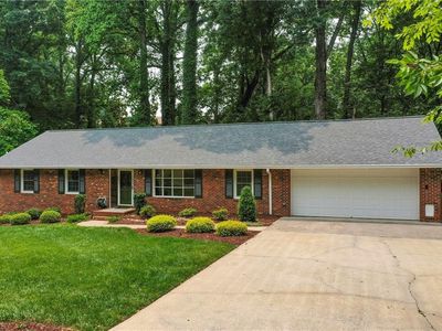 2680 Green Crest Dr, Winston Salem, NC, 27106