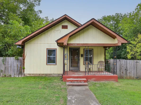 2126 N Jefferson Avenue, Springfield, MO 65803