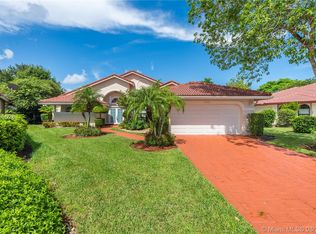 2140 Oakmont Ter, Coral Springs, FL 33071