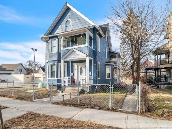 24 Warriner Ave, Springfield, MA 01108