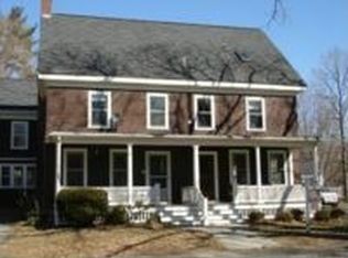 124 Chestnut St, Andover, MA 01810