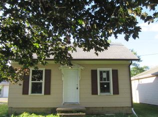 512 Douglas St, Morris, IL 60450