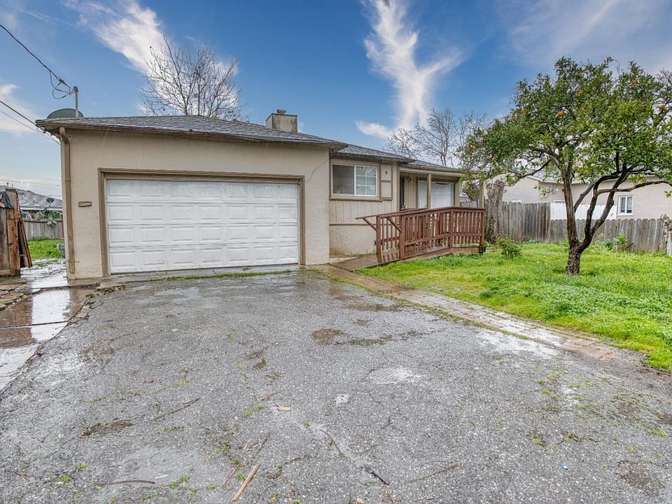 1st image of 3 Gardenia Ct
