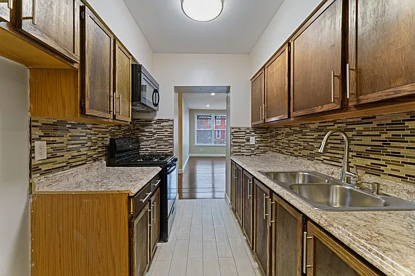 Rented by Corcoran | media 19