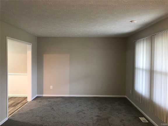 3rd image of 8485 Allendale Dr