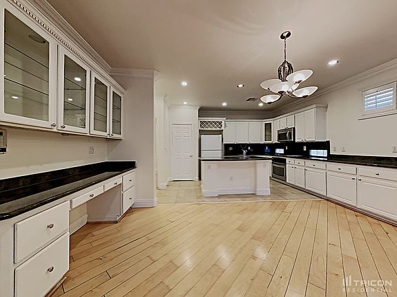 4th image of 6222 Tillman Crest Ave