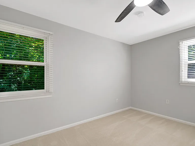 7217 Reservation Dr — Photo 36