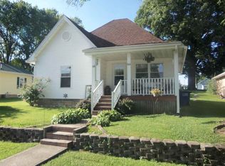 1315 3rd St, Bedford, IN 47421