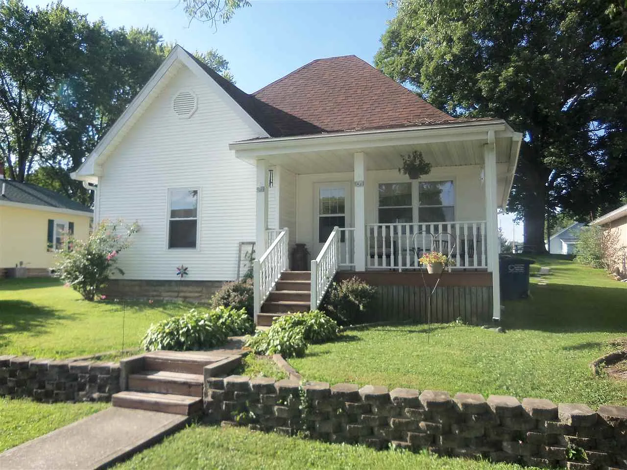 1315 3rd St photo 1