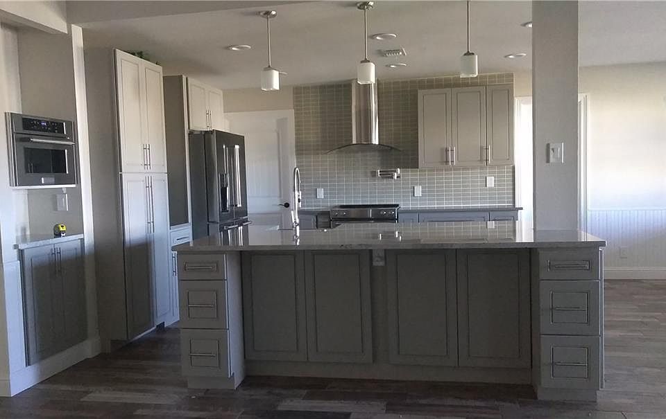 2nd image of 117 Schreiber Dr