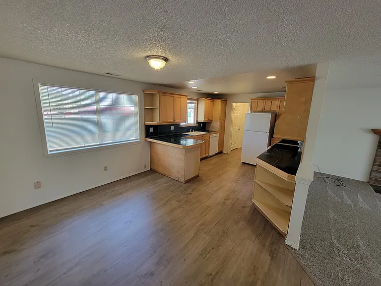 22214 44th Ave E — Photo 8