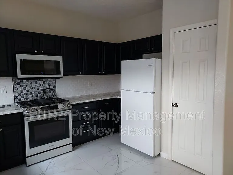 13604 Mountain West Ct SE — Photo 3