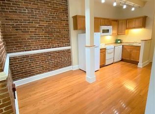 877 Massachusetts Ave #505, Cambridge, MA 02139