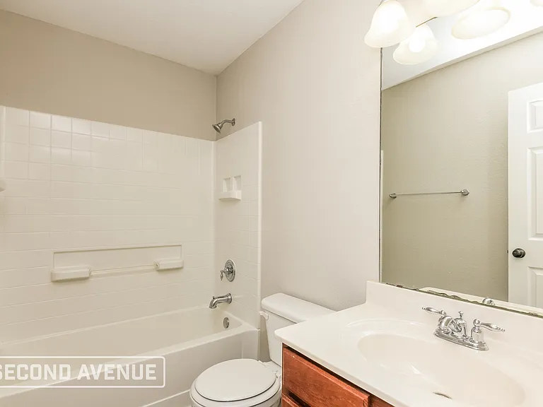 6237 Hereford Dr — Photo 19