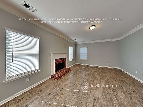 4th image of 3601 Darcy Ct NW