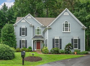 101 Running Fox Ln, Charlottesville, VA 22902