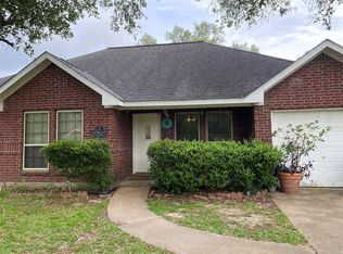 8012 Folkstone Ln, Houston, TX 77075