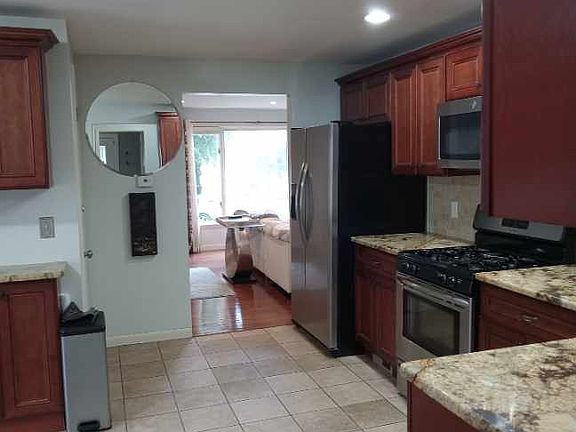 3rd image of 146 Camden Ave