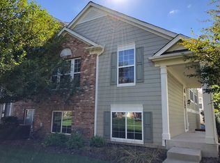 2466 Emily Ln, Elgin, IL 60124