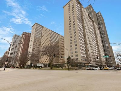 3950 N Lake Shore Dr APT 2004, Chicago, IL, 60613