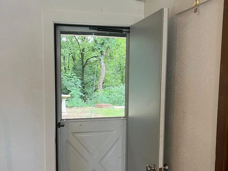4812 Brookline Dr — Photo 12