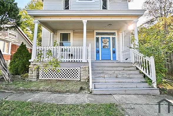 962 Hawthorne Ave #2 — Photo 3