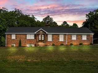 2006 Ledford Rd, Greensboro, NC 27406
