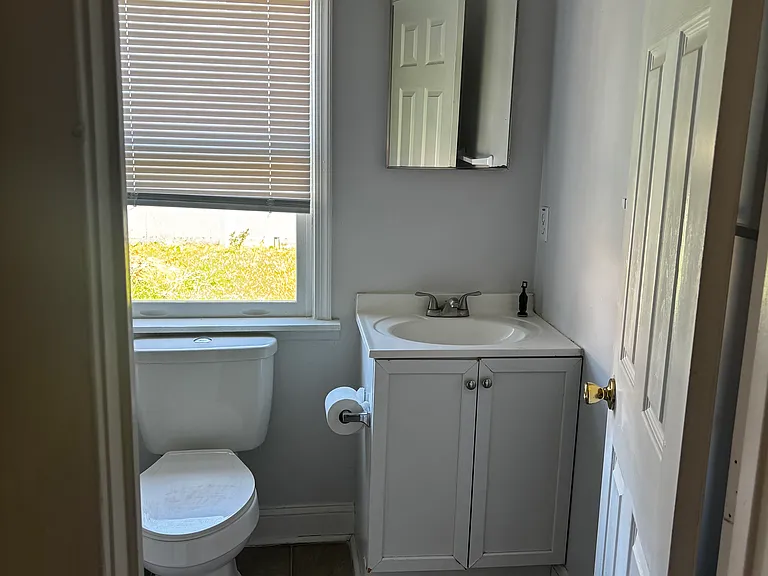 724 Norfolk Ave #1 — Photo 3