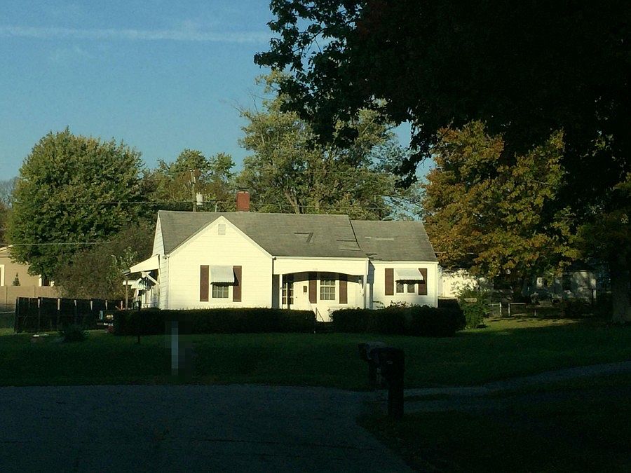 1st image of 1720 Central Dr