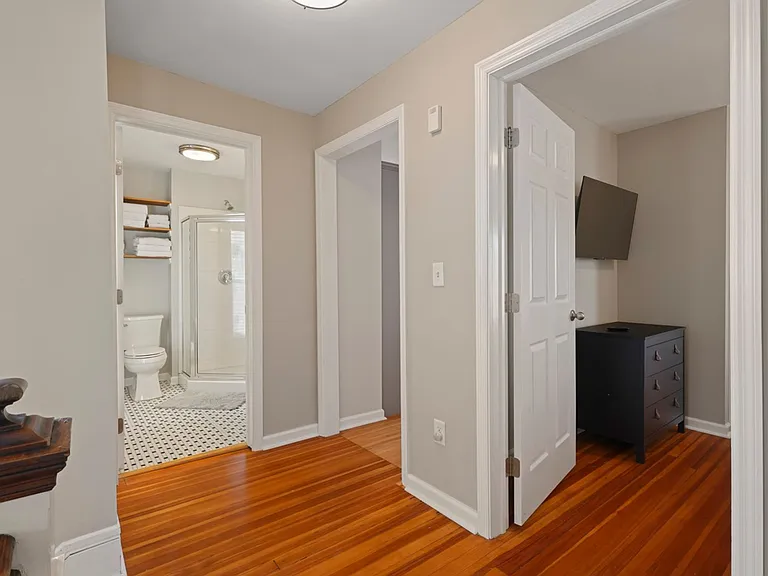 20-22 Lincoln Ave — Photo 11