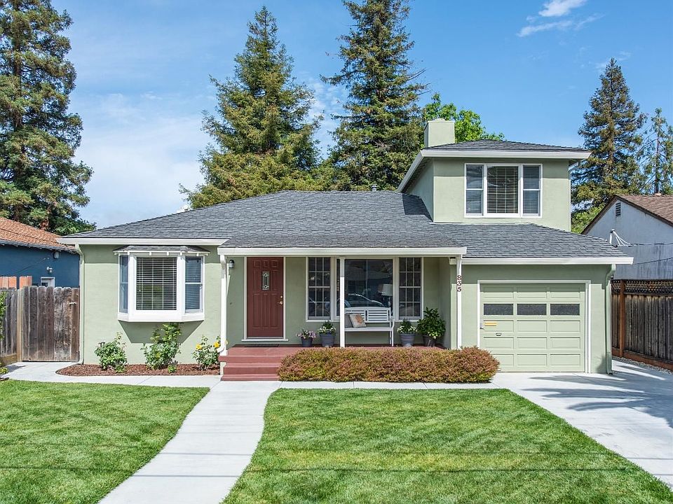 1st image of 835 9th Ave