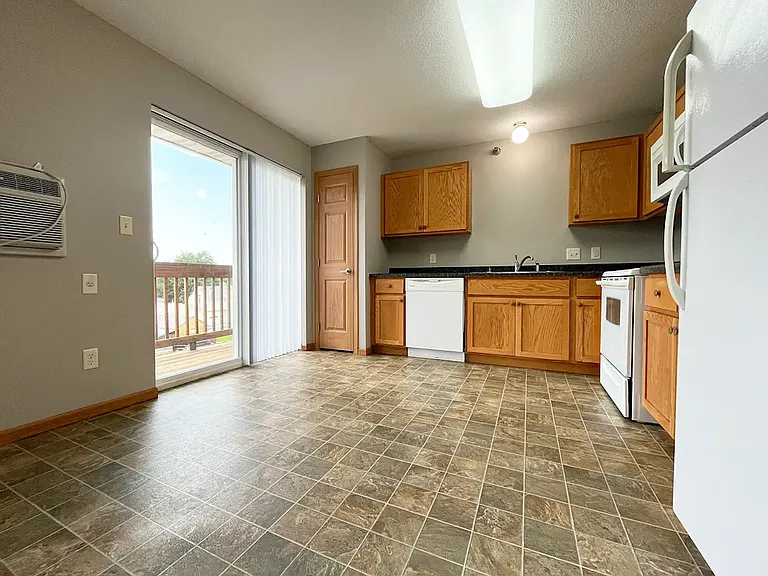 Ashley Estates — Photo 19