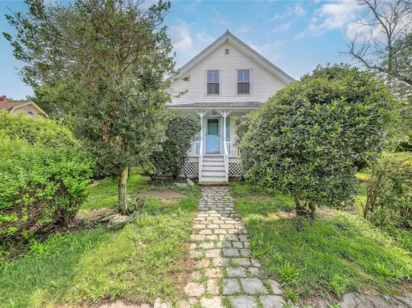 928 Main St, Warren, RI 02885
