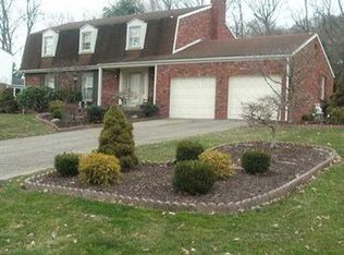 114 Sheffield Ln, Canonsburg, PA
