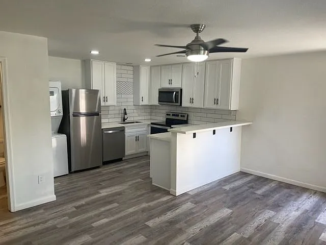 814 N 8th Ave #3 — Photo 1