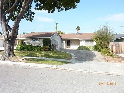 1st image of 372 Broderick Ave