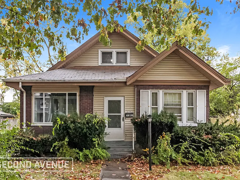 3302 Broadwell Ave — Photo 1